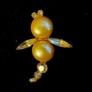 Vintage Bee Brooch